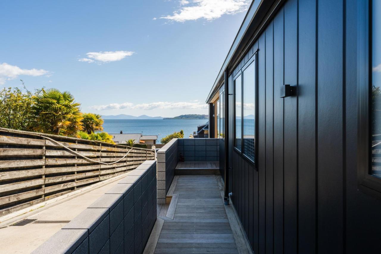 Lakeview Terrace - Taupo Holiday Home 外观 照片