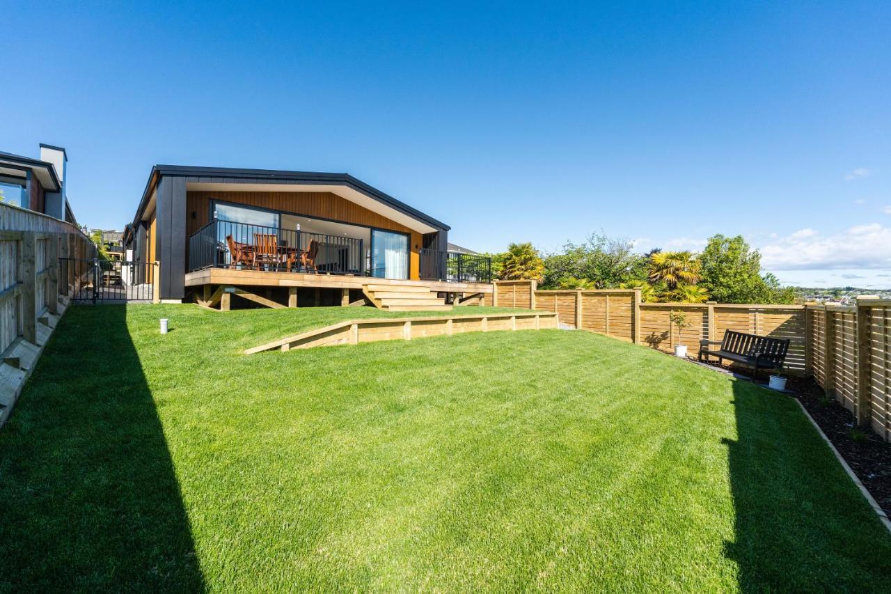 Lakeview Terrace - Taupo Holiday Home 外观 照片