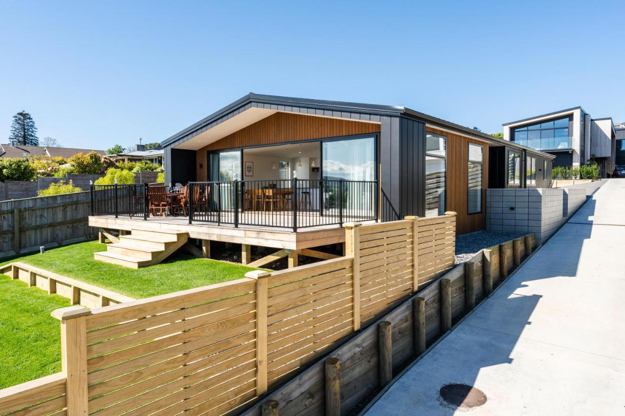 Lakeview Terrace - Taupo Holiday Home 外观 照片